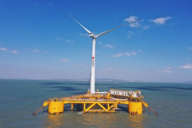 Dự án tích hợp điện gió - ngư nghiệp đầu tiên trên thế giới của Trung Quốc đi vào hoạt động (30/06/2024)